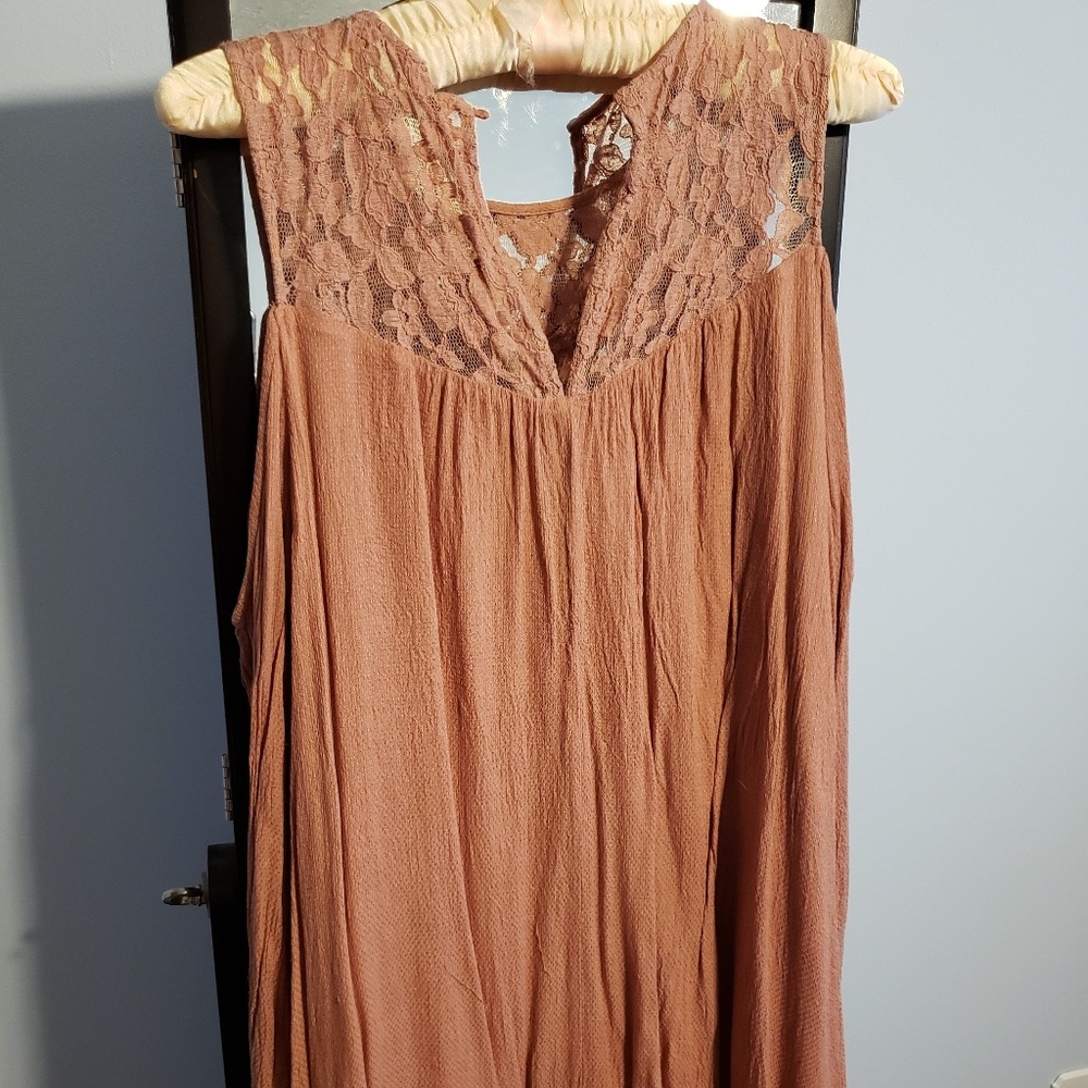Womes tunic - Picture 2 of 2